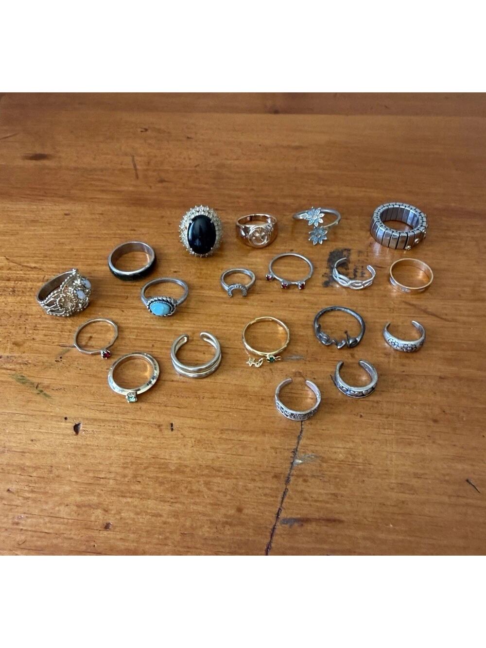 Fashion Ring Lot Mixed Sizes Gold Silver Tone Jewelry Bundle Wearable Craft